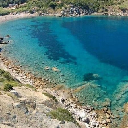 Nisportino, Elba. Bilocale Con Patio Vista Mare. Villa Casale Gastagno Kültér fotó